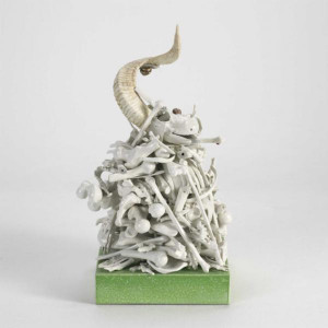 Bertozzi & Casoni, Torre di Babele #413, 2002, cm 90 x 48 x 45, ceramica policroma